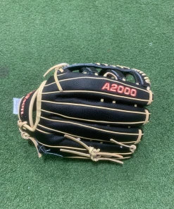 Baseline Sportss Wilson 2021 A2000 SuperSkin 1800 12.75” Glove LHT Gloves