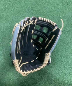 Baseline Sportss Wilson 2021 A2000 SuperSkin 1799 12.75β Glove LHT